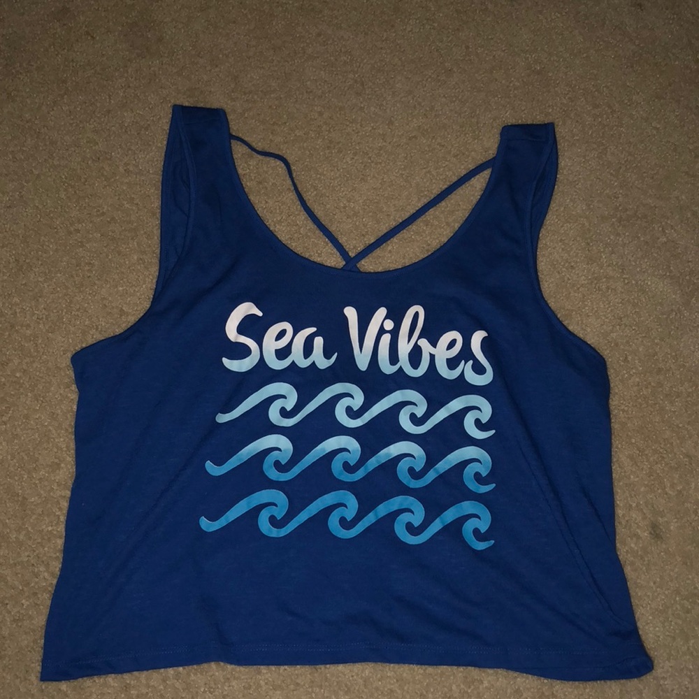 blue tank top